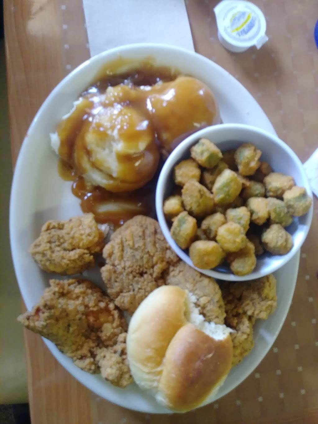 Bus Station Cafe | cafe | 411 E Broadway, Seminole, OK 74868, USA | 4053829997 OR +1 405-382-9997