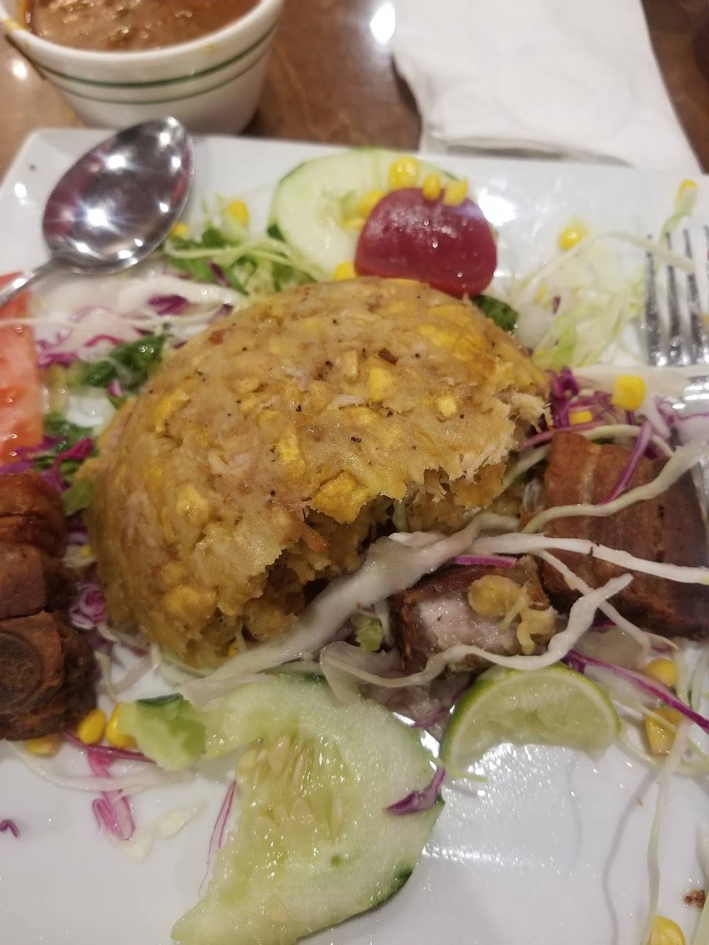 La Estrella | restaurant | 2104 Grand Concourse, The Bronx, NY 10457, USA | 7189332815 OR +1 718-933-2815