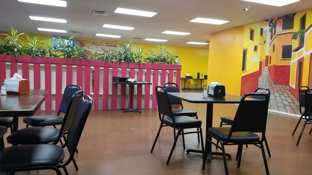 Fonda El Cubilete | restaurant | 423 Harding Pl, Nashville, TN 37211, USA | 6156790005 OR +1 615-679-0005