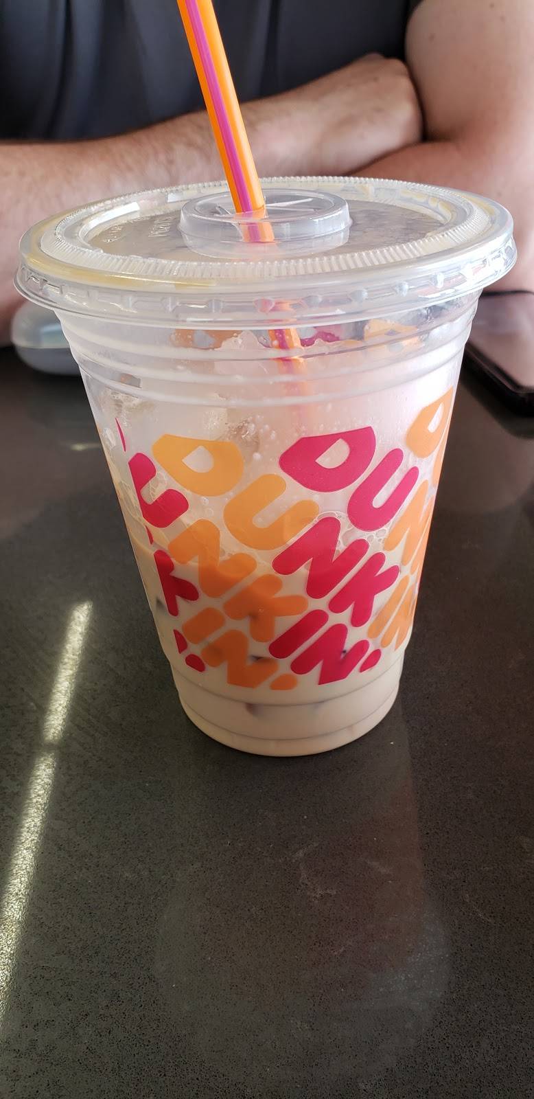 Dunkin | bakery | 431 S Locust St, Oxford, OH 45056, USA | 5132462022 OR +1 513-246-2022