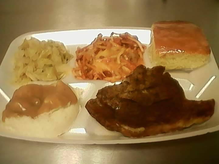 Cecils Cafe | restaurant | 2424 E Broadway Ave, Forrest City, AR 72335, USA | 8704944744 OR +1 870-494-4744