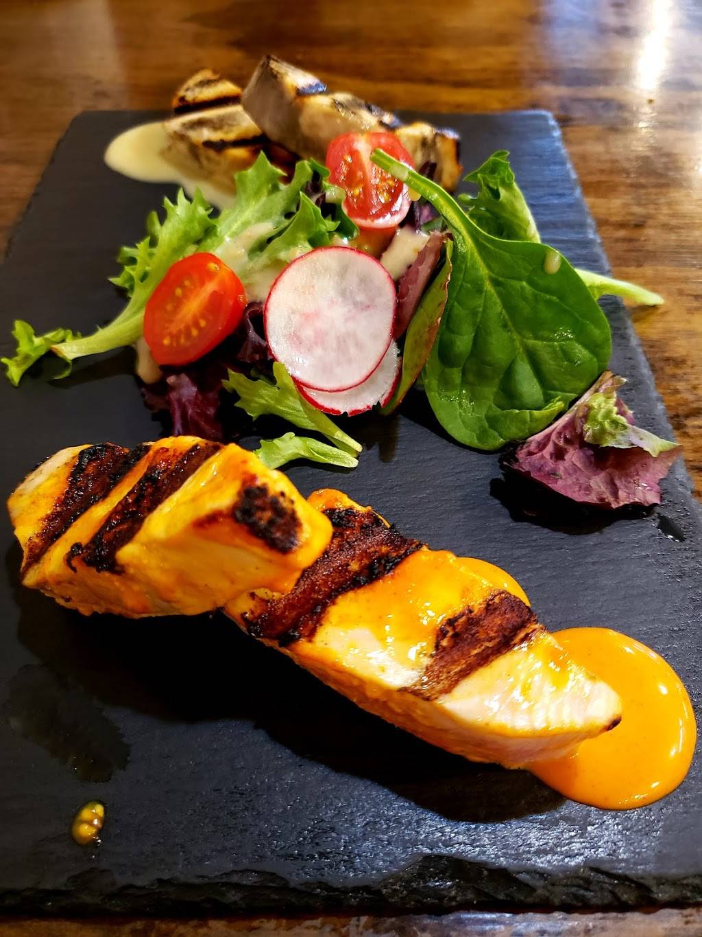 M Sushi Bistro | restaurant | 212 S School St, Lodi, CA 95240, USA | 2094007505 OR +1 209-400-7505