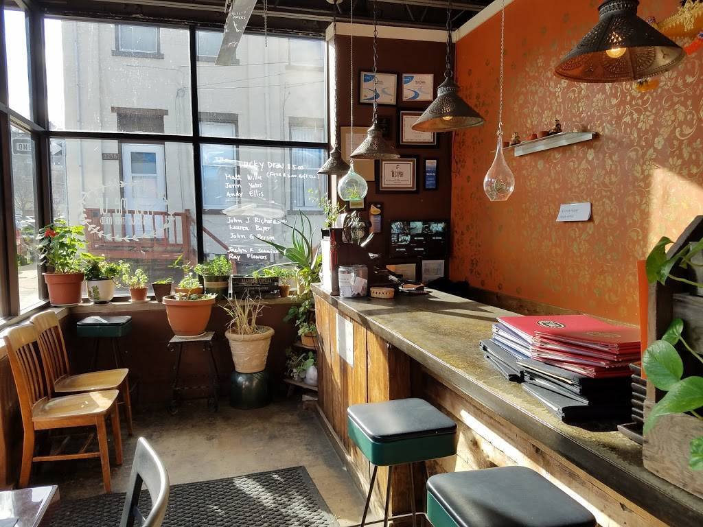 Thai Me Up | restaurant | 118 S 23rd St, Pittsburgh, PA 15203, USA | 4124888893 OR +1 412-488-8893