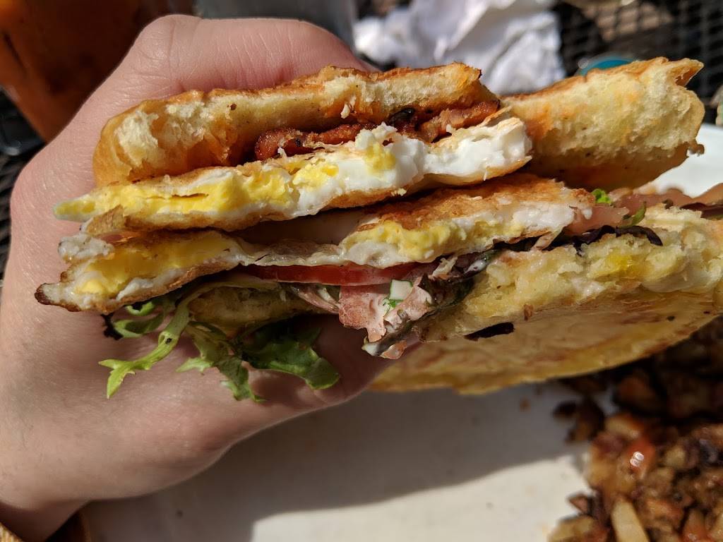 The Local 217 | restaurant | 12 ½, Delaware Ave, Albany, NY 12210, USA | 5184620050 OR +1 518-462-0050