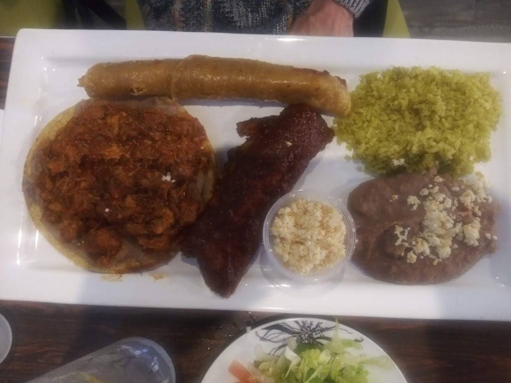 Mi Maria Bonita | restaurant | 216 S Broad St, Griffith, IN 46319, USA | 2195138407 OR +1 219-513-8407