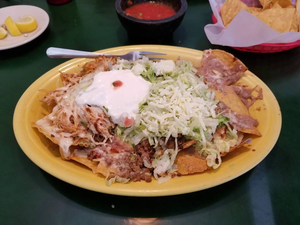El Rodeo | restaurant | 1310 NW 118th St, Clive, IA 50325, USA | 5154402210 OR +1 515-440-2210