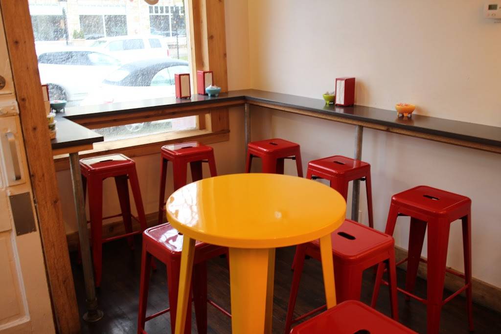 Atlas Chicken Shack | restaurant | 511 S 3rd St, Geneva, IL 60134, USA | 3312480592 OR +1 331-248-0592