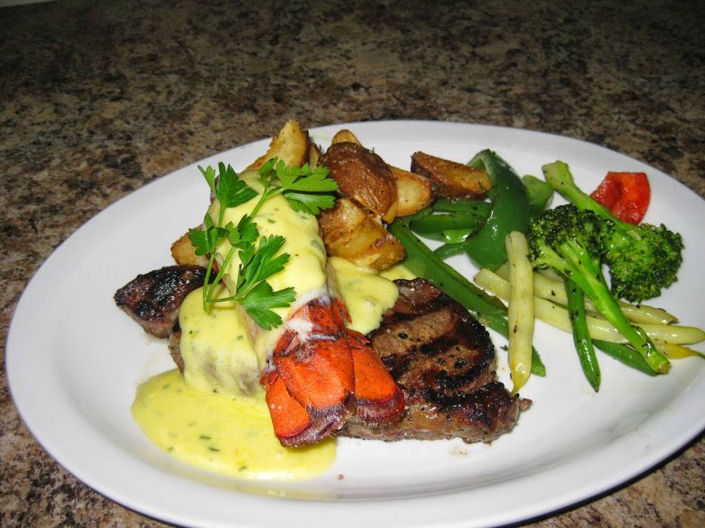 Don Marcos Italian Eatery | meal takeaway | 248 Wellington St, Welland, ON L3B 1B5, Canada | 9057144417 OR +1 905-714-4417