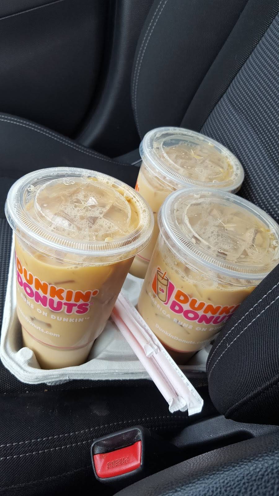 Dunkin Donuts | cafe | 19 63rd St, Westmont, IL 60559, USA | 6302718261 OR +1 630-271-8261