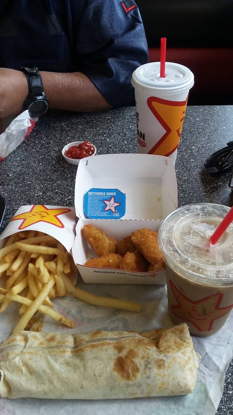 Carls JR | restaurant | 1752 Pacific Coast Hwy, Lomita, CA 90717, USA | 3103263036 OR +1 310-326-3036