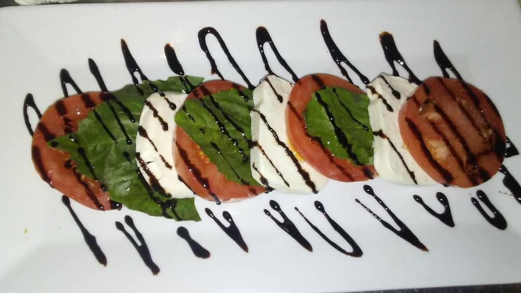 Salt & Pepper Restaurant | restaurant | 5125 MacArthur Blvd, Washington, DC 20016, USA | 2023645125 OR +1 202-364-5125