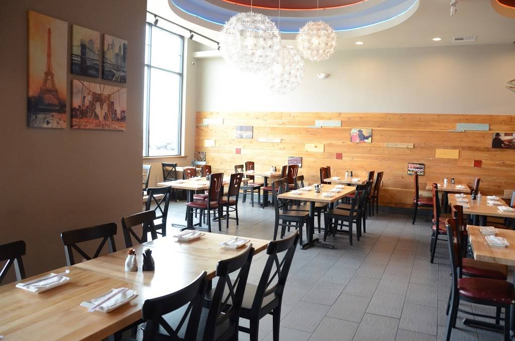 Moki Sushi | restaurant | 2017 S Neil St, Champaign, IL 61820, USA | 2175521600 OR +1 217-552-1600