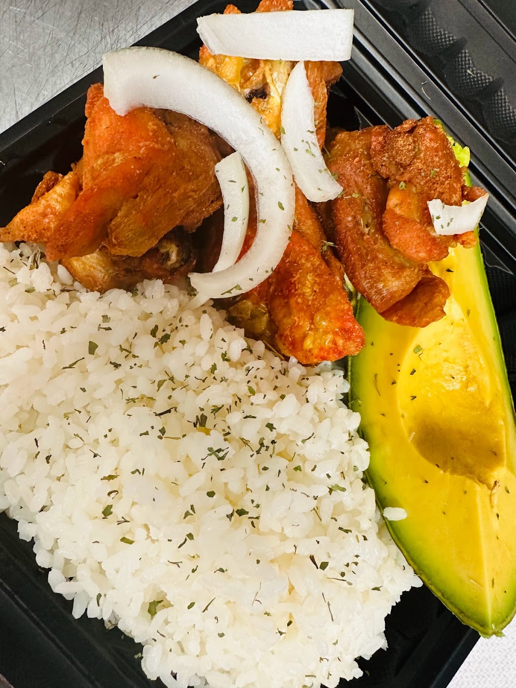 El Rincon Boricua Cuisine | restaurant | 630 10th St, Niagara Falls, NY 14301, USA | 7162058264 OR +1 716-205-8264