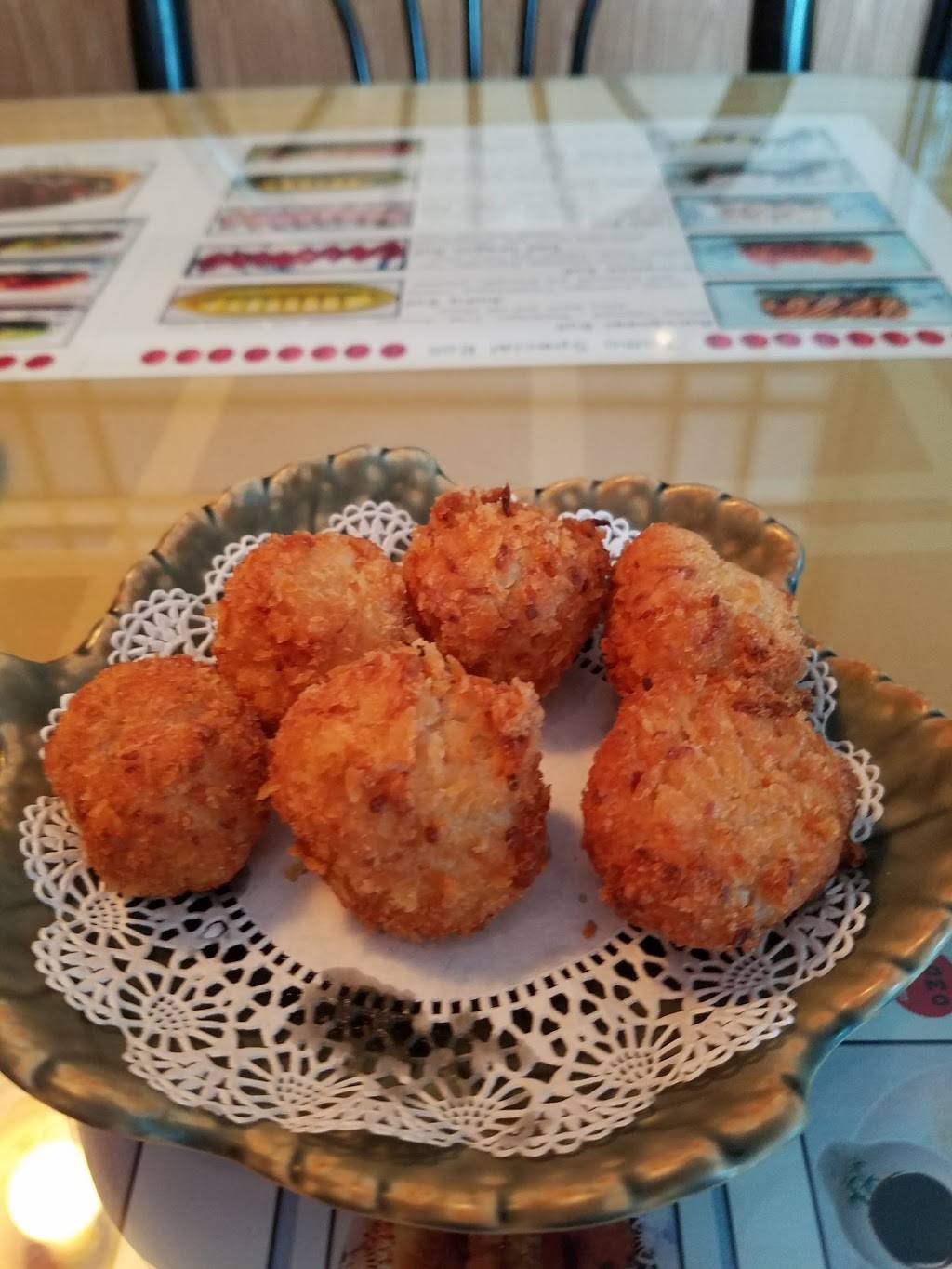 Tomo Japanese Restaurant | restaurant | 216 E Bearss Ave, Tampa, FL 33613, USA | 8139621560 OR +1 813-962-1560