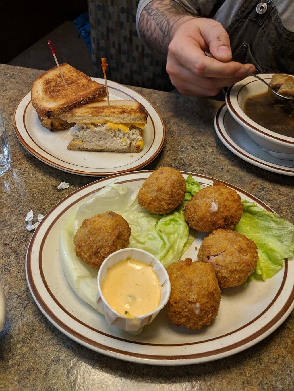 Nu New York Deli | restaurant | 2421 E 14 Mile Rd, Sterling Heights, MI 48310, USA | 5868269330 OR +1 586-826-9330