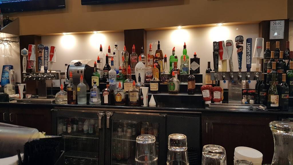 TGI Fridays | restaurant | 1 Detroit Metro Airport North Terminal, Gate 18, Detroit, MI 48242, USA | 7342476887 OR +1 734-247-6887