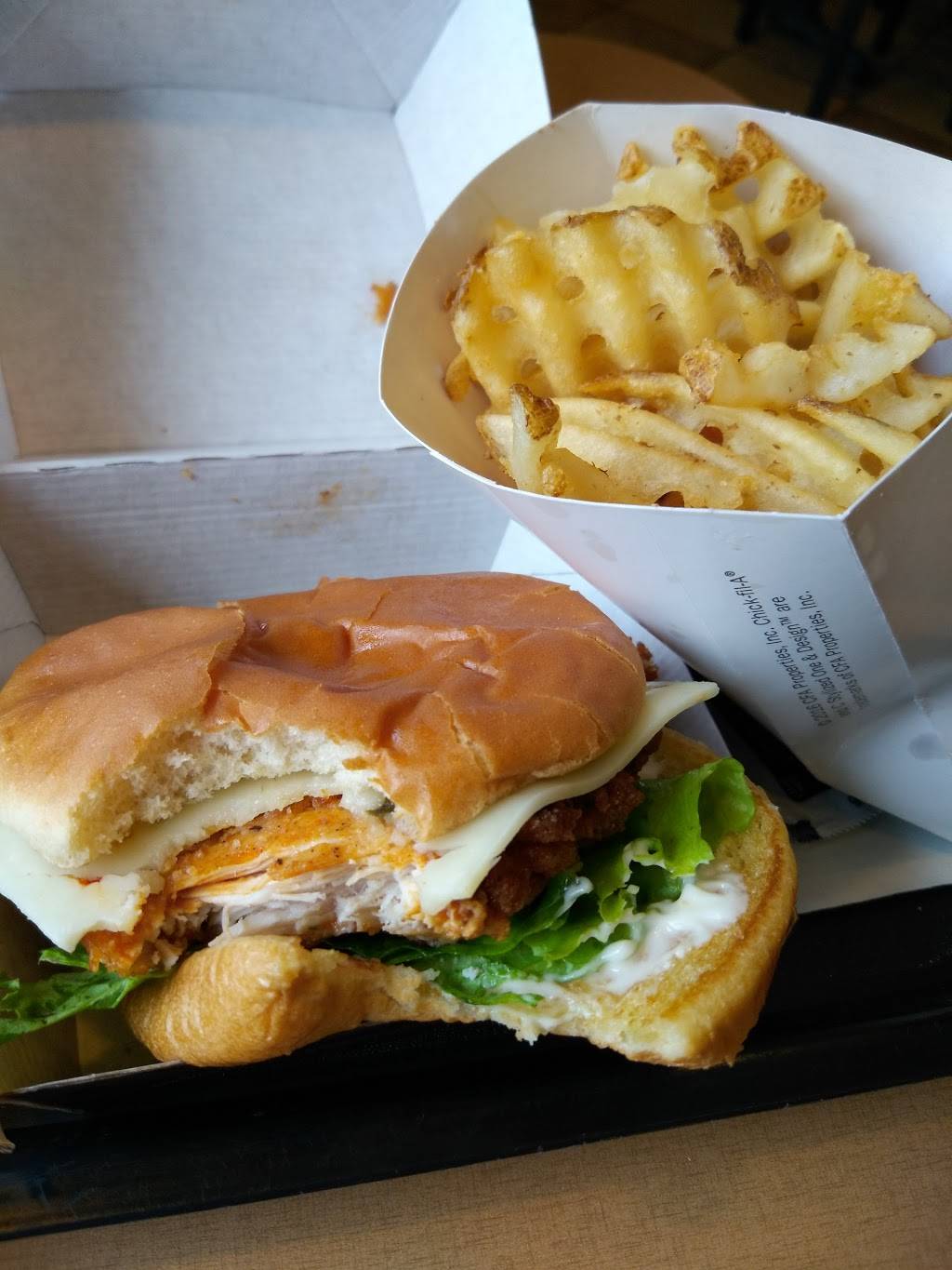 Chick-fil-A | restaurant | 305 Old Lebanon Dirt Rd, Hermitage, TN 37076, USA | 6158892177 OR +1 615-889-2177