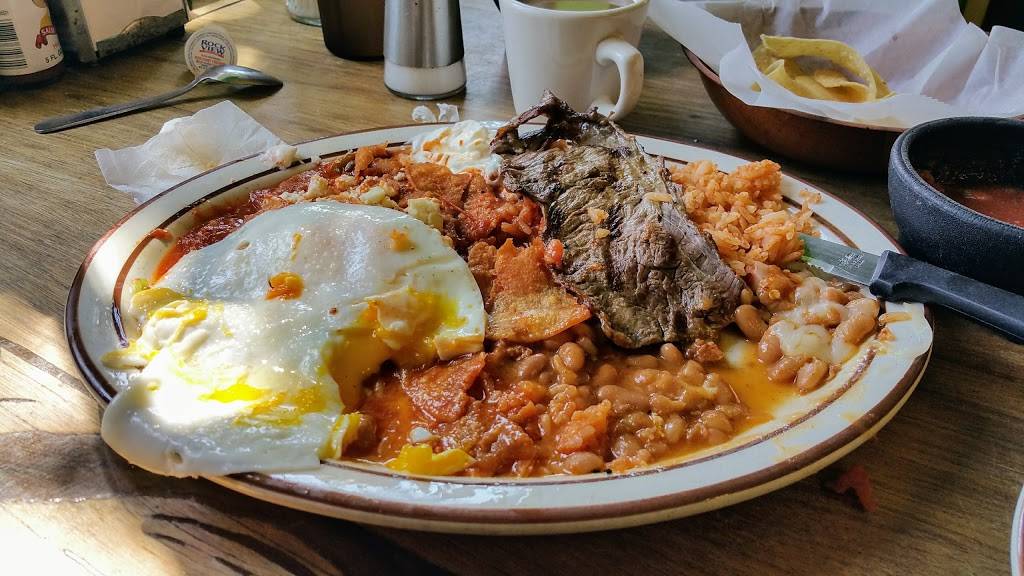 La Fuente Restaurant | restaurant | 987 Garey Ave, Pomona, CA 91766, USA | 9096201318 OR +1 909-620-1318