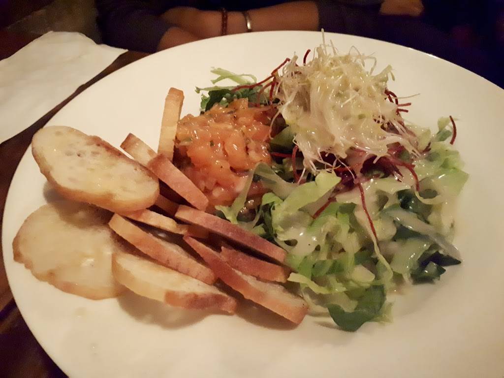 Le Zotique | restaurant | 227 Rue Saint-Zotique E, Montréal, QC H2S 1L2, Canada | 5149035899 OR +1 514-903-5899