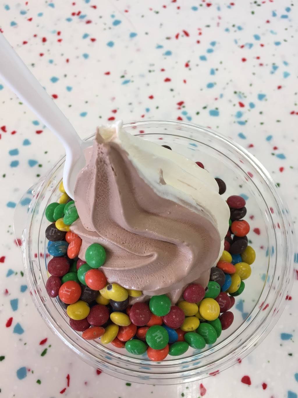 Ritas Italian Ice & Frozen Custard | restaurant | 2328 W Mercury Blvd, Hampton, VA 23666, USA | 7578272846 OR +1 757-827-2846