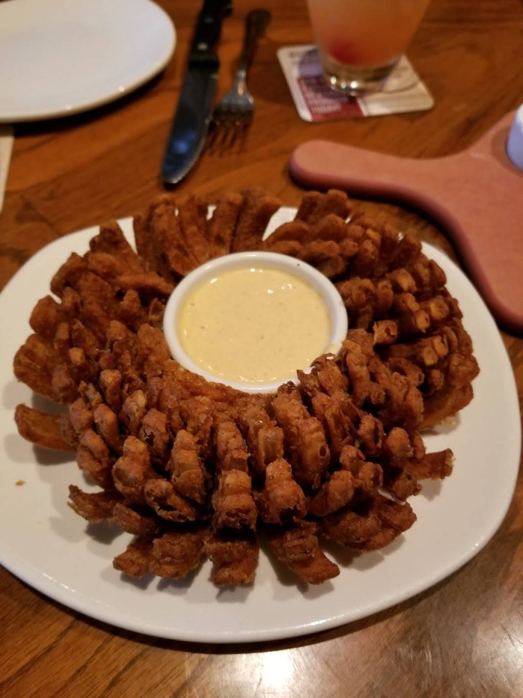 Outback Steakhouse | restaurant | 30 Pointe Dr, Brea, CA 92821, USA | 7149908100 OR +1 714-990-8100