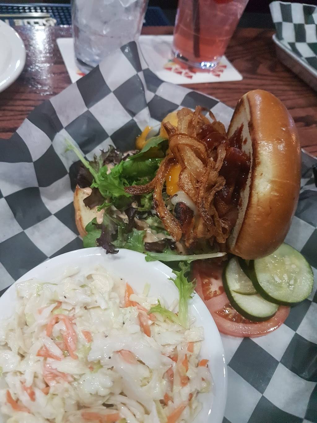 Hamburger Mary’s | restaurant | 26 Main St, Toledo, OH 43605, USA | 4192059393 OR +1 419-205-9393