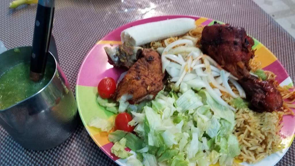 Somali Cuisine | restaurant | 1134 S Mickley Ave, Indianapolis, IN 46241, USA | 3172411307 OR +1 317-241-1307