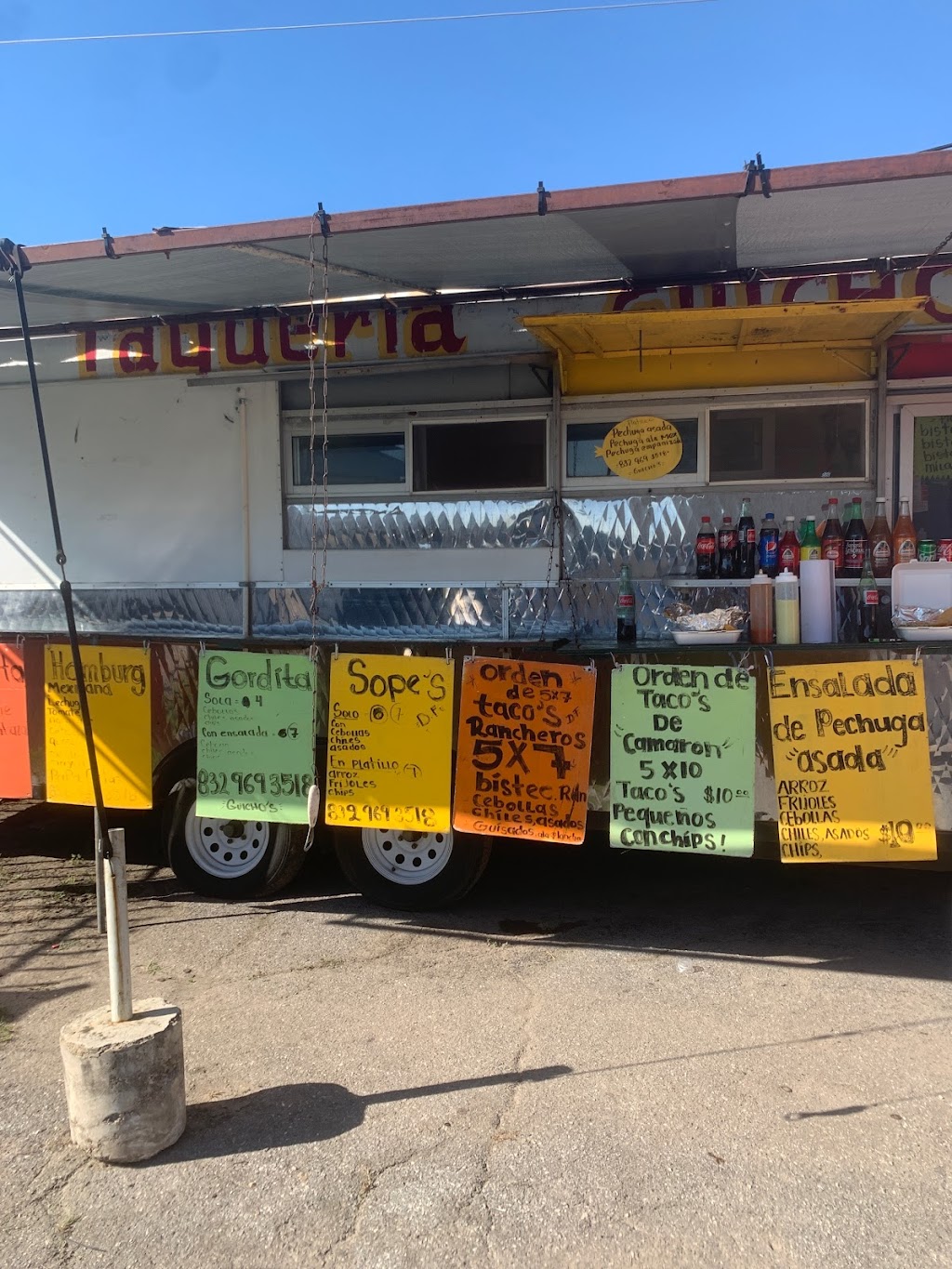 Taqueria Guichos | restaurant | 8302 Market St, Houston, TX 77029, USA | 8329693518 OR +1 832-969-3518