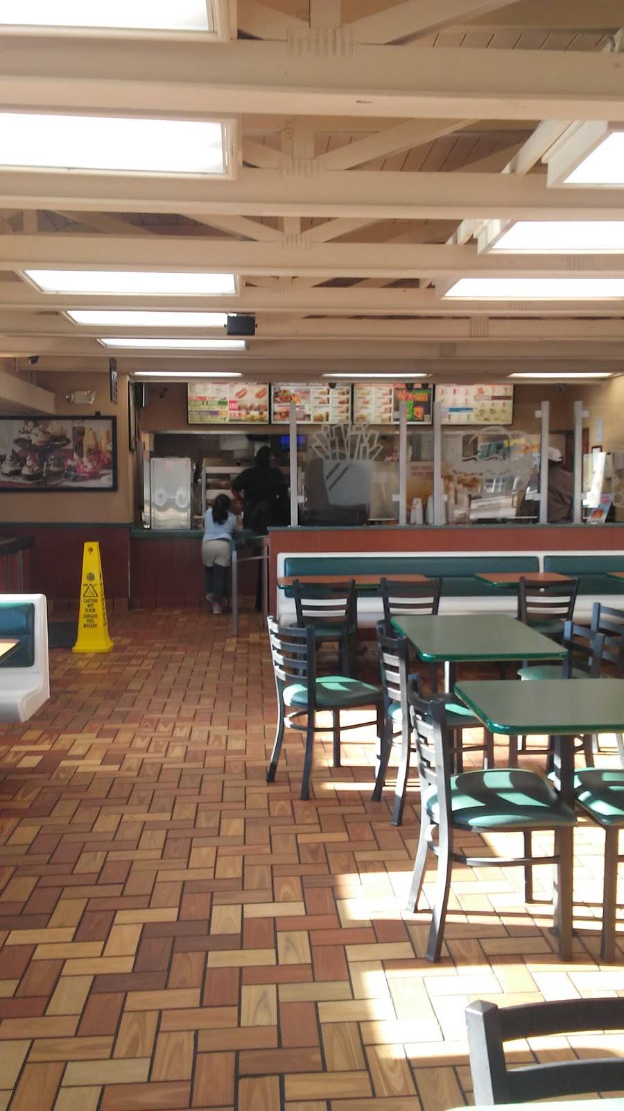 Burger King | restaurant | 1500 Pinson Valley Pkwy, Birmingham, AL 35217, USA | 2058089889 OR +1 205-808-9889