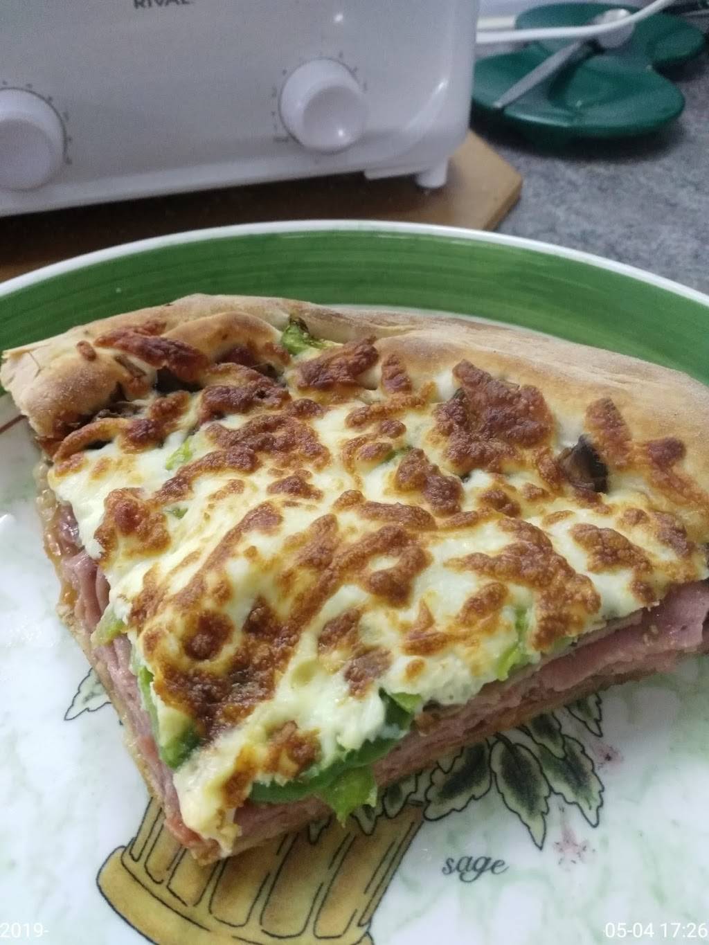 Cantine Les Bessons | restaurant | 2725 Boulevard Lemire, Drummondville, QC J2B 7C3, Canada | 8194776695 OR +1 819-477-6695