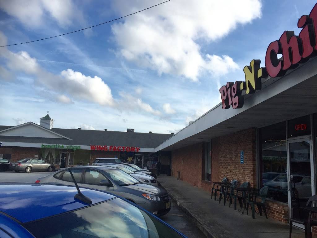 Pig-N-Chik BBQ | restaurant | 5071 Peachtree Blvd, Chamblee, GA 30341, USA | 7704511112 OR +1 770-451-1112