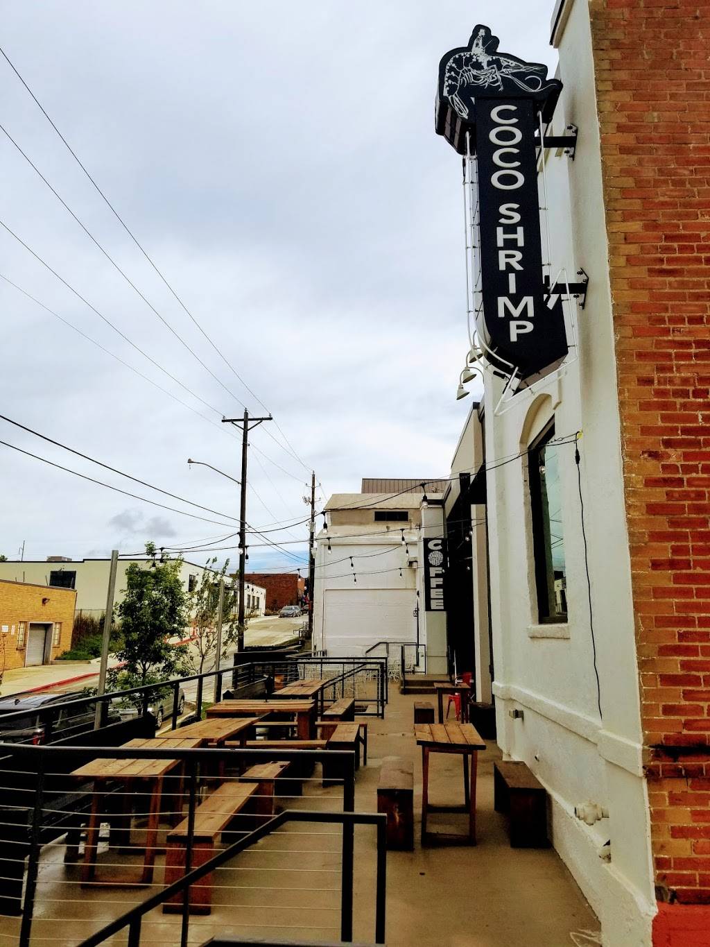 Coco Shrimp Restaurant | restaurant | 318 Bryan Ave, Fort Worth, TX 76104, USA | 8177206235 OR +1 817-720-6235