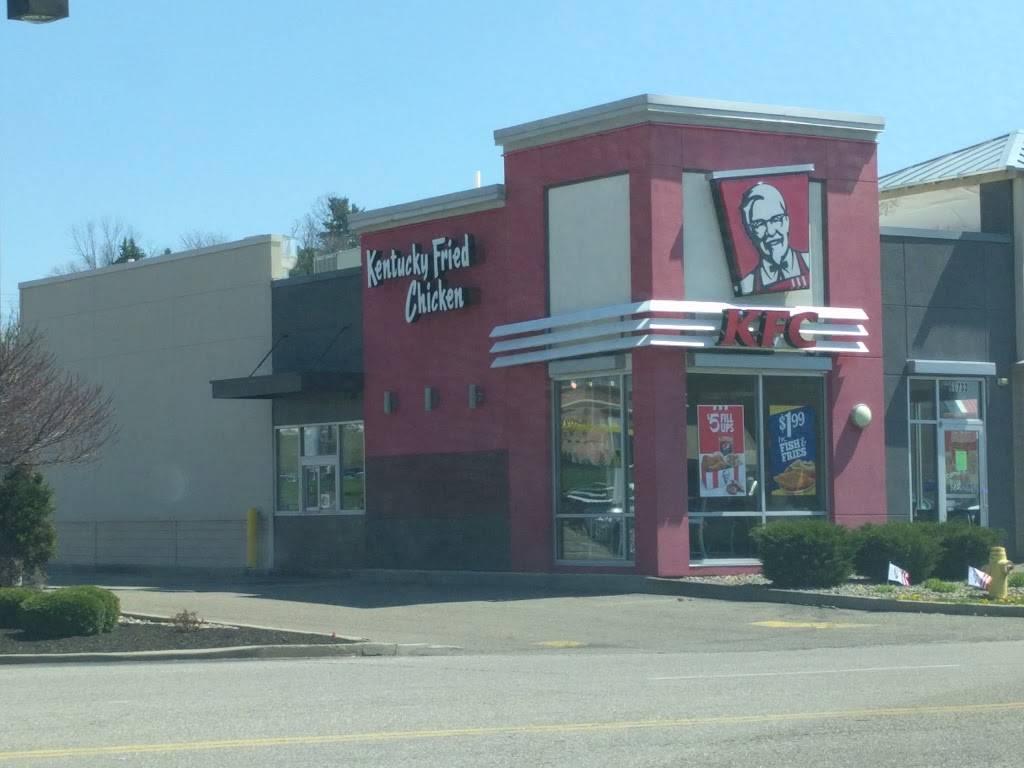 KFC | restaurant | 68733 Mall Ring Rd, St Clairsville, OH 43950, USA | 7406952924 OR +1 740-695-2924