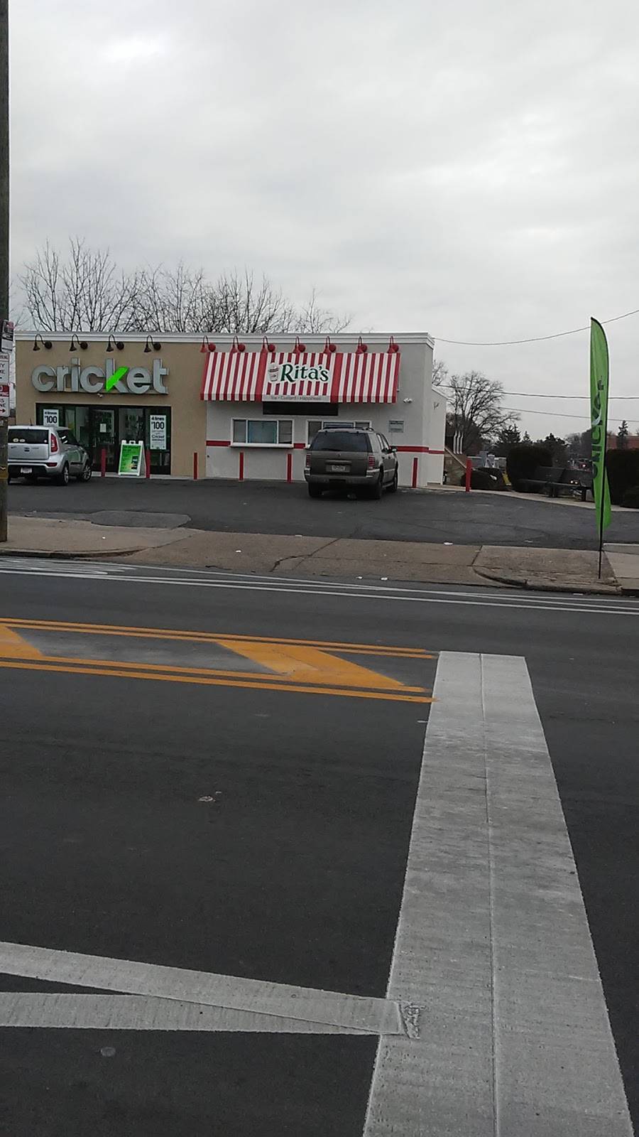 Ritas Italian Ice & Frozen Custard | restaurant | 8201 Stenton Ave, Philadelphia, PA 19150, USA | 2152420206 OR +1 215-242-0206