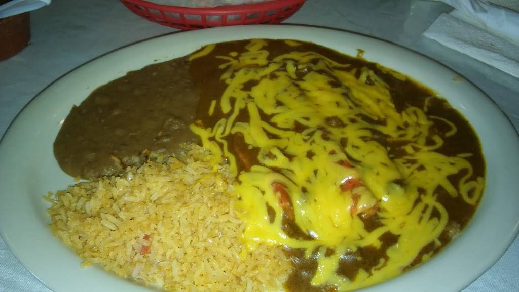 Angelicas 2 | restaurant | 2242, 3020 Commercial Ave, San Antonio, TX 78221, USA | 2109246112 OR +1 210-924-6112
