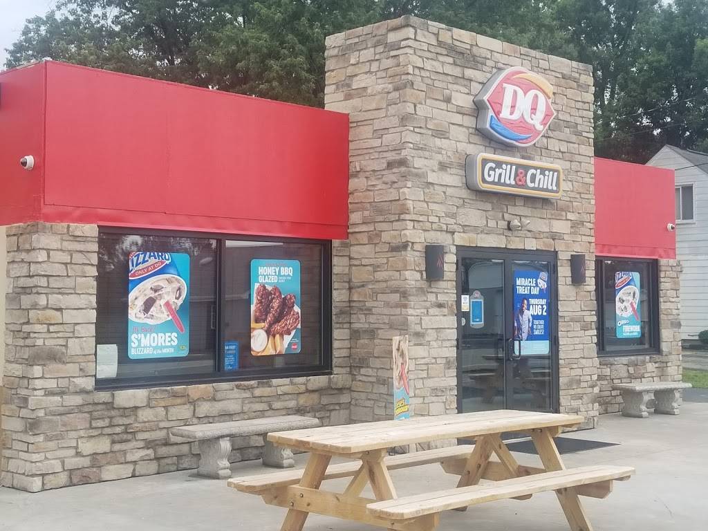 Dairy Queen | restaurant | 303 W George St, Carmichaels, PA 15320, USA | 7243192151 OR +1 724-319-2151