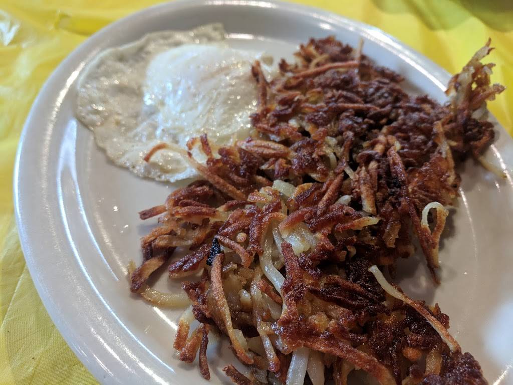 Bonnies Lunch Box | restaurant | 210 N Main St, Winnsboro, TX 75494, USA | 9033476075 OR +1 903-347-6075