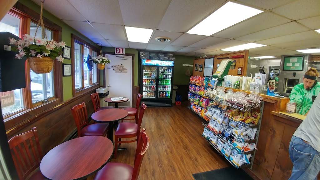 Pats Pizza of Scarborough | restaurant | 209 US-1, Scarborough, ME 04074, USA | 2078838441 OR +1 207-883-8441