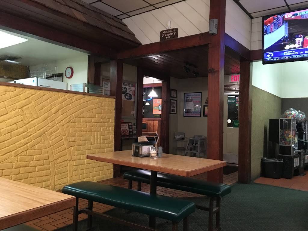 Round Table Pizza | meal delivery | 5440-A Thornwood Dr, San Jose, CA 95123, USA | 4085785200 OR +1 408-578-5200