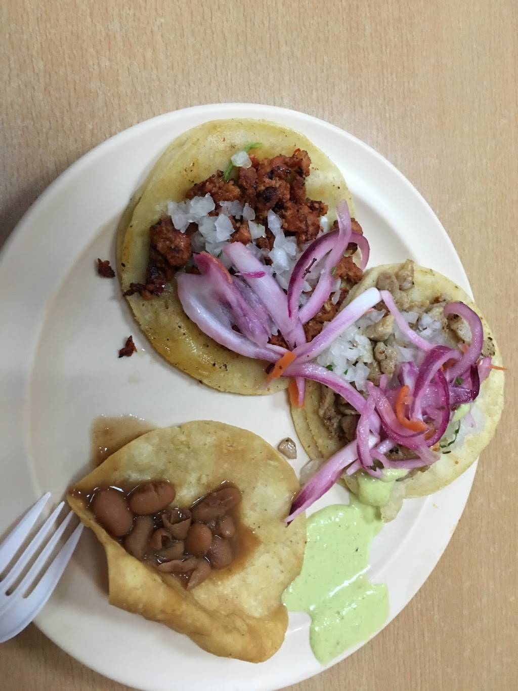 Taquerria Taco Padre | restaurant | 23748 Newhall Ave, Newhall, CA 91321, USA | 6612603691 OR +1 661-260-3691