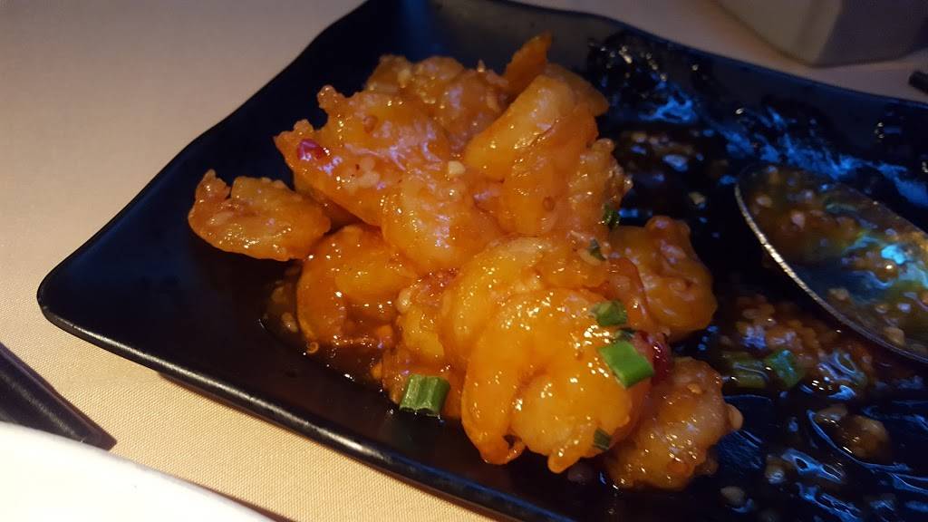 Chi Dynasty | restaurant | 1813 Hillhurst Ave, Los Angeles, CA 90027, USA | 3236673388 OR +1 323-667-3388