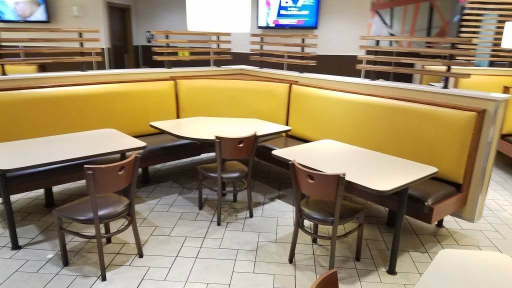 McDonalds | cafe | 545 Donelson Pike, Nashville, TN 37214, USA | 6158856006 OR +1 615-885-6006