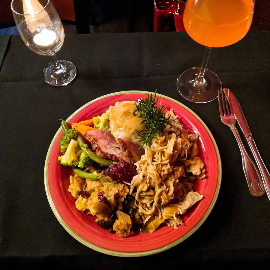 Le Faux Show | restaurant | 300 Broadway E, Seattle, WA 98102, USA | 2063340514 OR +1 206-334-0514