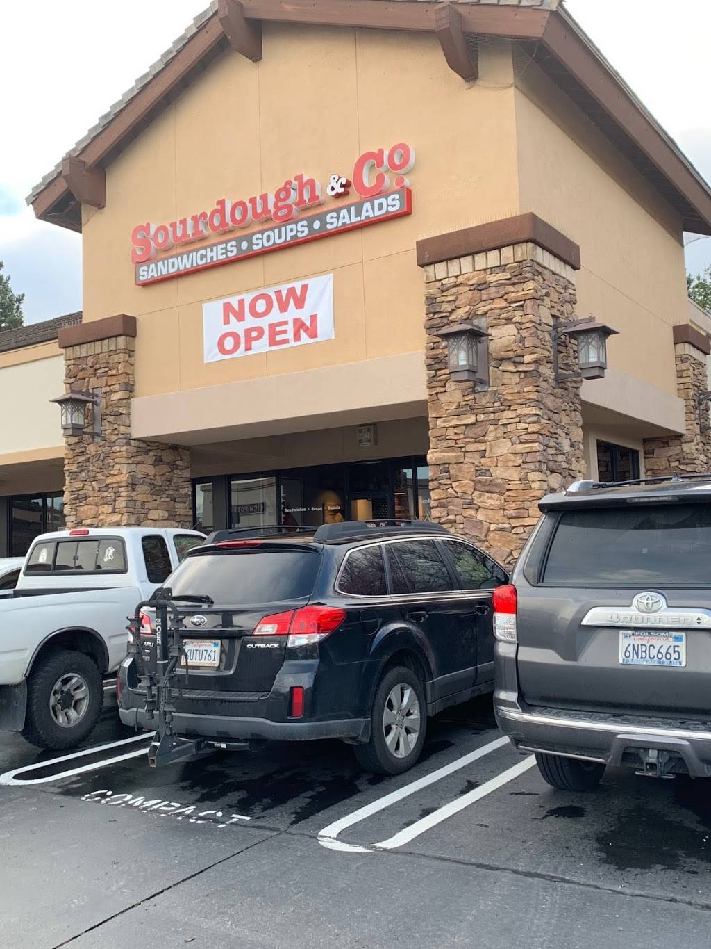 Sourdough & Co | restaurant | 3951 Missouri Flat Rd# 150, Placerville, CA 95667, USA | 5307483320 OR +1 530-748-3320