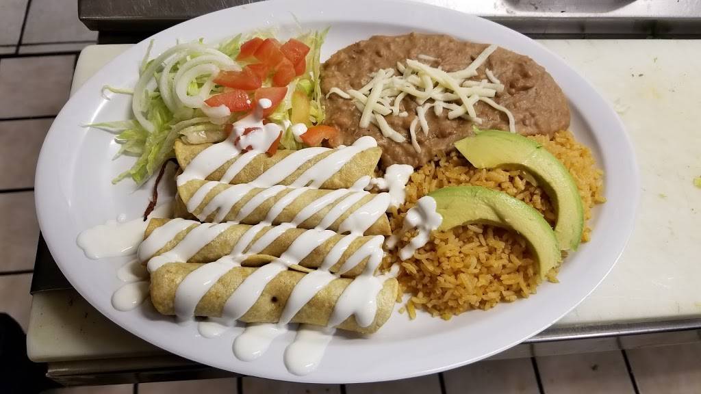 Taqueria Sanchez Restaurant | restaurant | 2630 E 46th Ave, Denver, CO 80216, USA | 3033330307 OR +1 303-333-0307