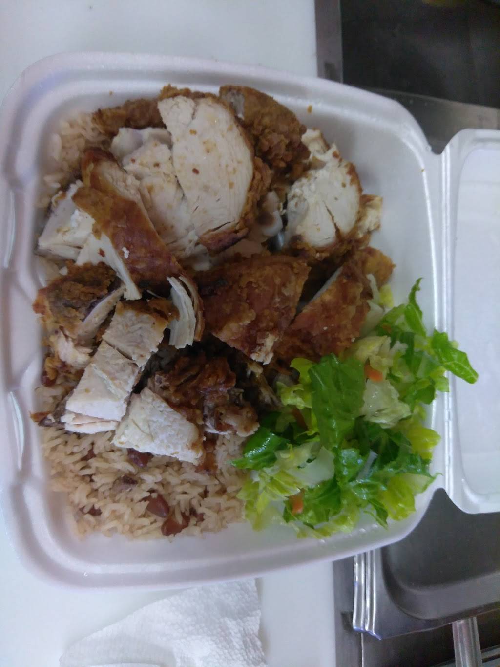 Original Junies | restaurant | 18400 NW 2nd Ave, Miami Gardens, FL 33169, USA | 3056542955 OR +1 305-654-2955