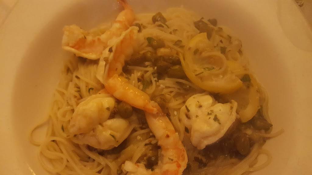 Pinas Bistro | restaurant | 640 W First St, Tustin, CA 92780, USA | 7147305442 OR +1 714-730-5442