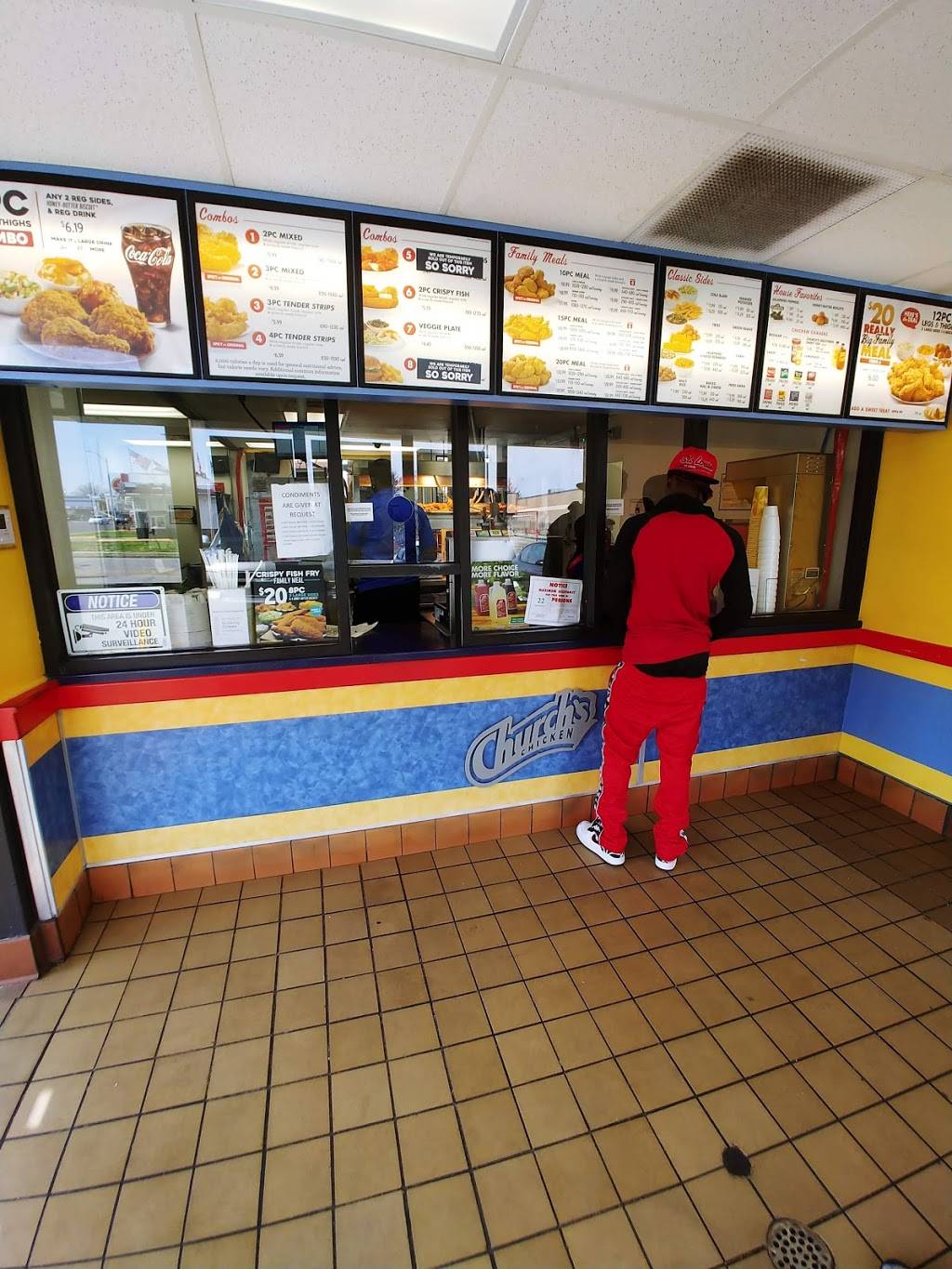 Churchs Chicken | restaurant | 3525 N Grand Blvd, St. Louis, MO 63107, USA | 3146527172 OR +1 314-652-7172