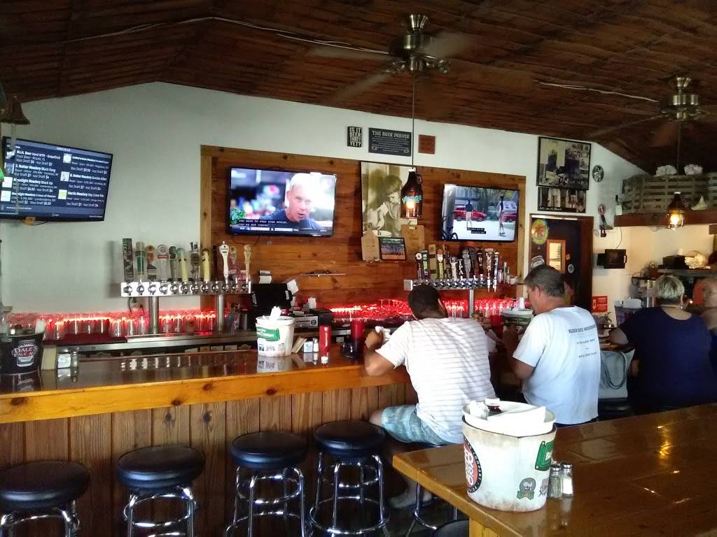 Herbies Bar & Chowder House | restaurant | 6350 Overseas Hwy, Marathon, FL 33050, USA | 3057436373 OR +1 305-743-6373