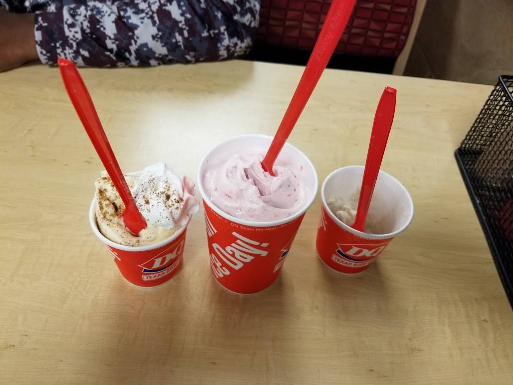 Dairy Queen Store | restaurant | 2323 Texas Avenue South, College Station, TX 77840, USA | 9796934299 OR +1 979-693-4299